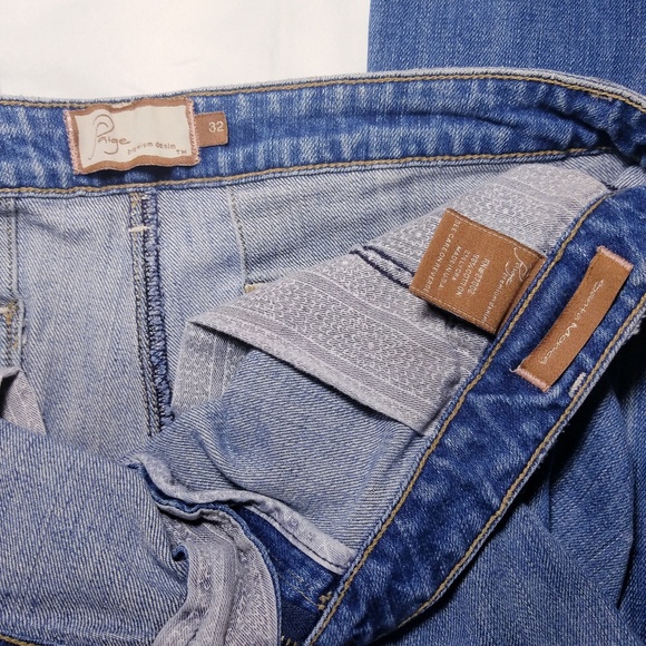 SOLD Paige Santa Monica Jeans in Med.wash - Picture 5 of 8